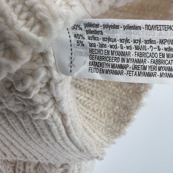 Zara Chunky Wool Blend Knit Collar Half Jeweled Large Button Cable-knit Sweater - Picture 6 of 7